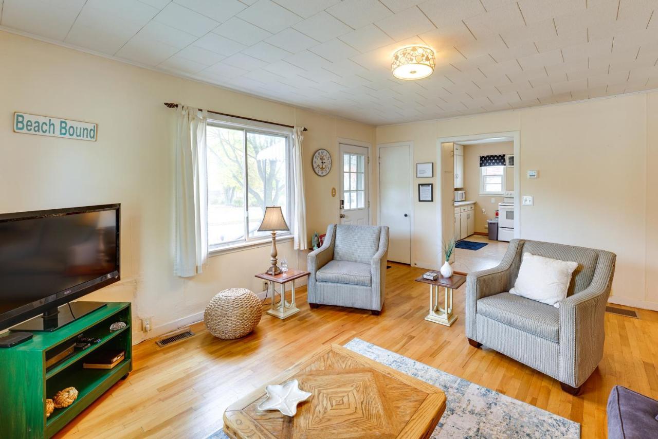 Ludington Vacation Rental - Walk To Lake Michigan! Екстер'єр фото