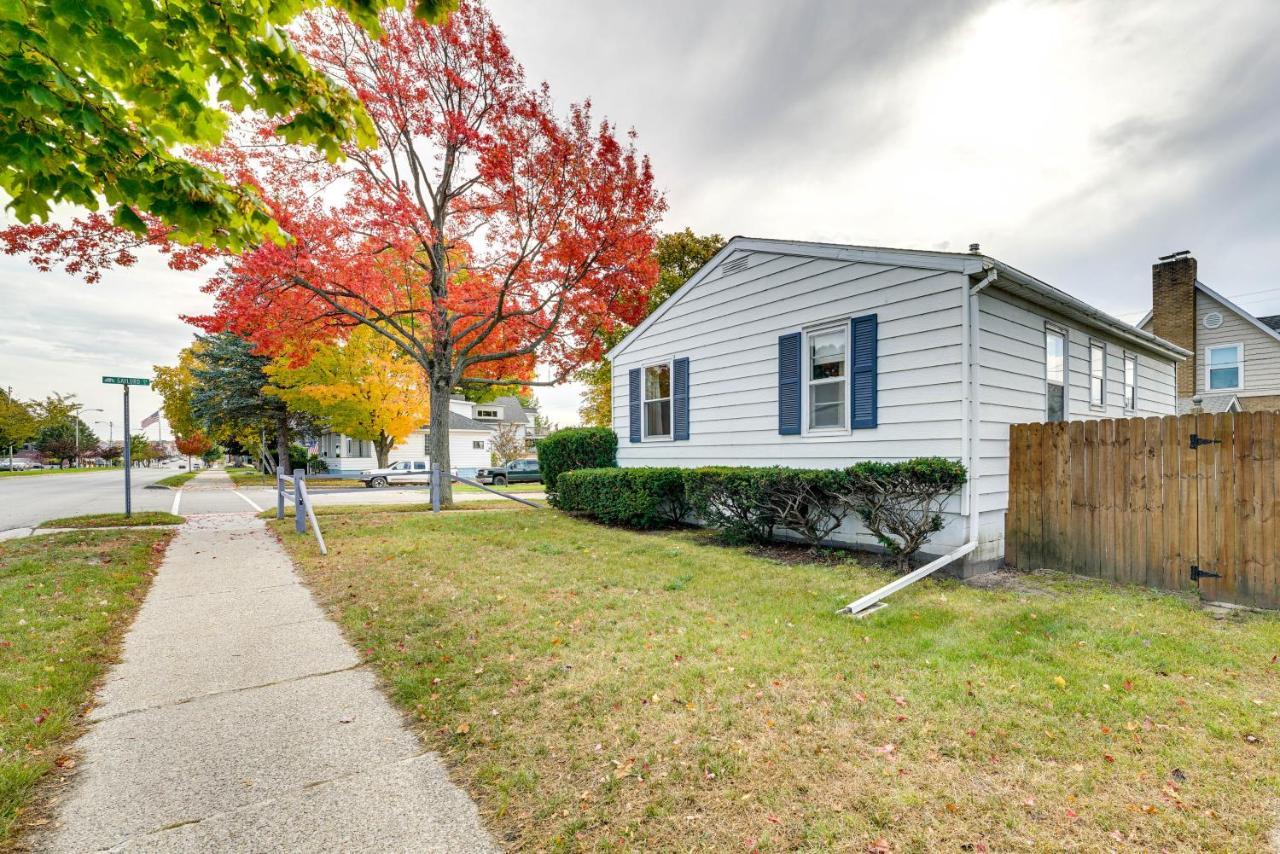 Ludington Vacation Rental - Walk To Lake Michigan! Екстер'єр фото